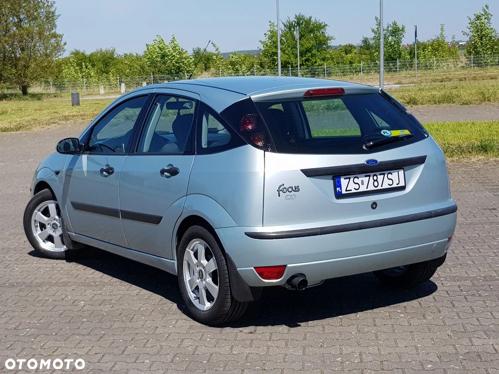 Ford Focus 1.6 X100 - 4