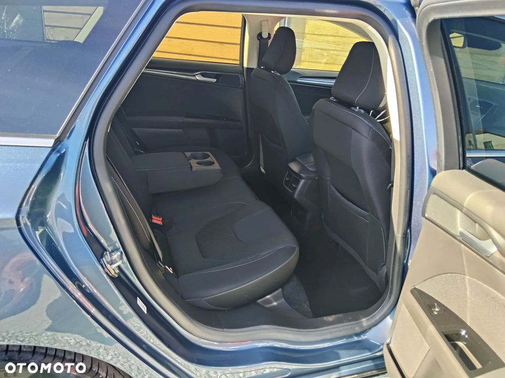 Ford Mondeo 2.0 EcoBlue Titanium - 29