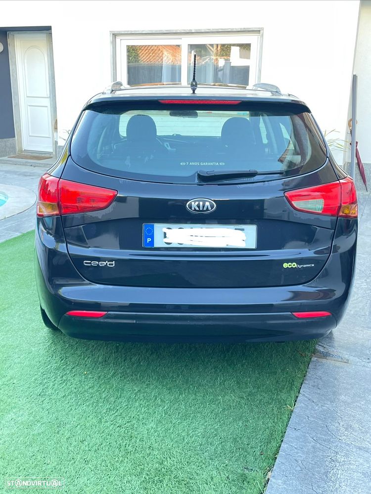 Kia Ceed SW 1.4 CRDi ECO - 18