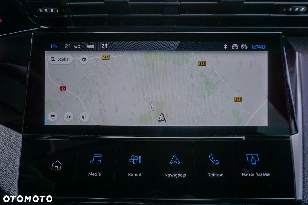 Peugeot 408 1.6 Plug-In Hybrid 225 Allure EAT8 - 17