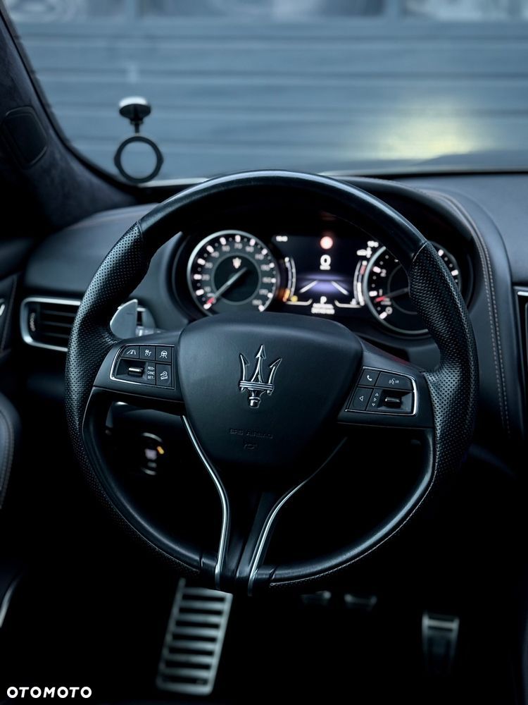 Maserati Levante Modena S - 16