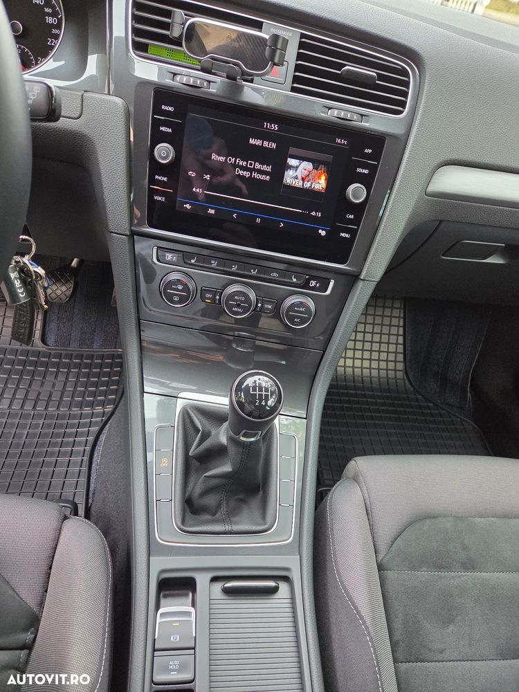 Volkswagen Golf 1.5 TSI Comfortline - 35
