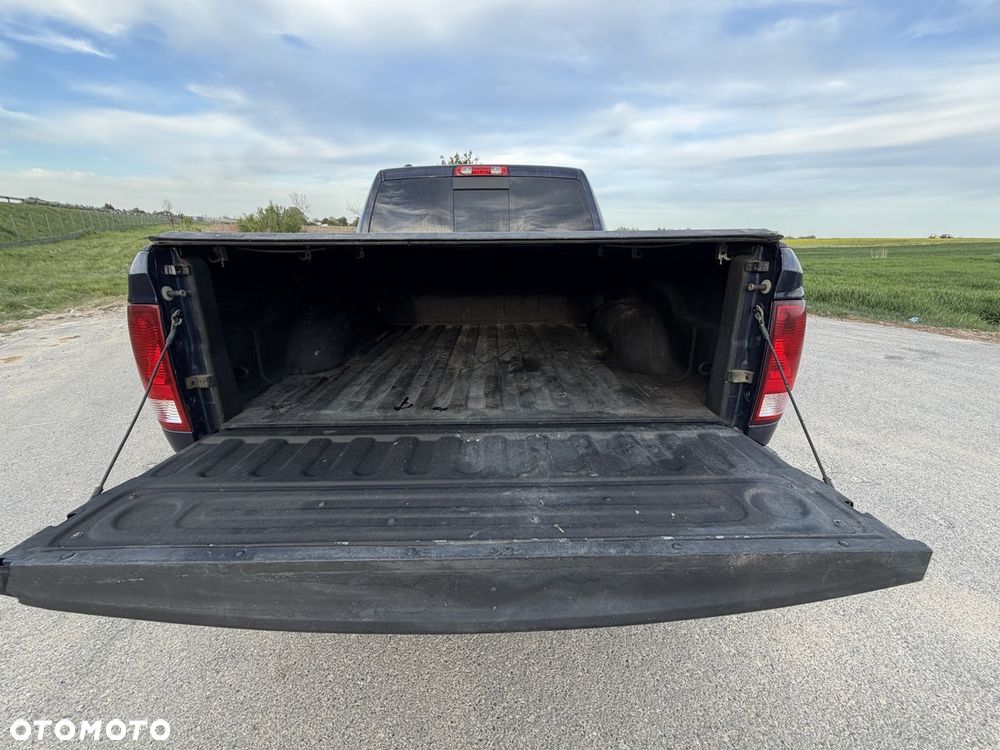 Dodge RAM 5.7 4x4 - 27