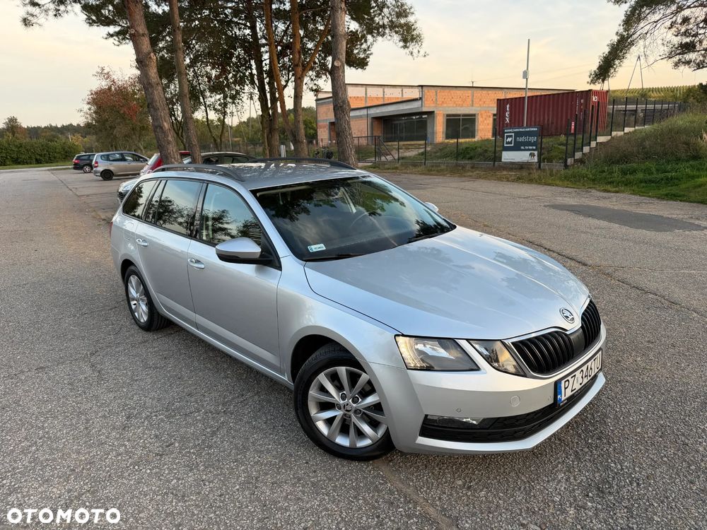 Skoda Octavia - 2