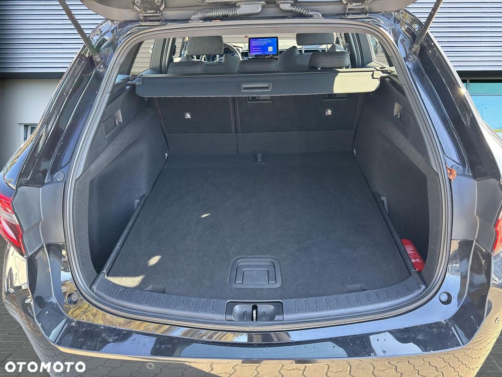 Toyota Corolla 1.8 Hybrid Comfort - 18