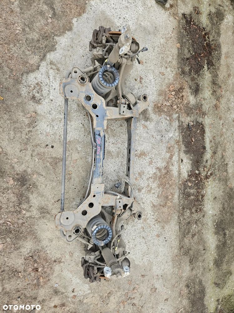 BELKA ZAWIESZANIE  WAHACZ  WÓZEK MONDEO MK5 HB/SEDAN BEZ RDZY RADOM - 2