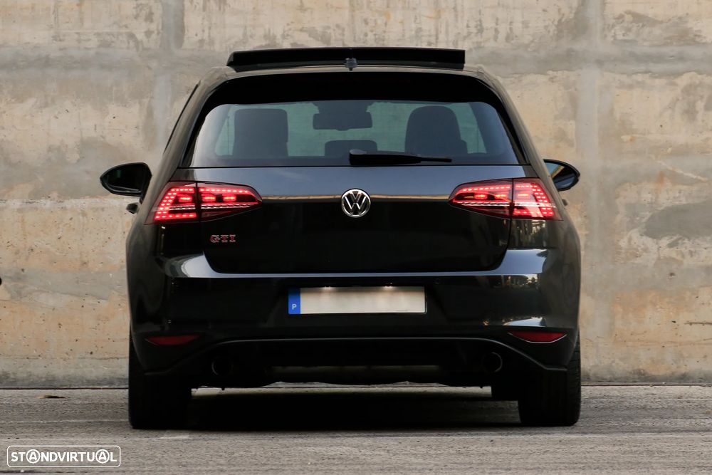 VW Golf 2.0 TSi GTi DSG Performance - 9