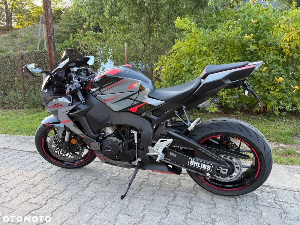 Honda CBR - 41