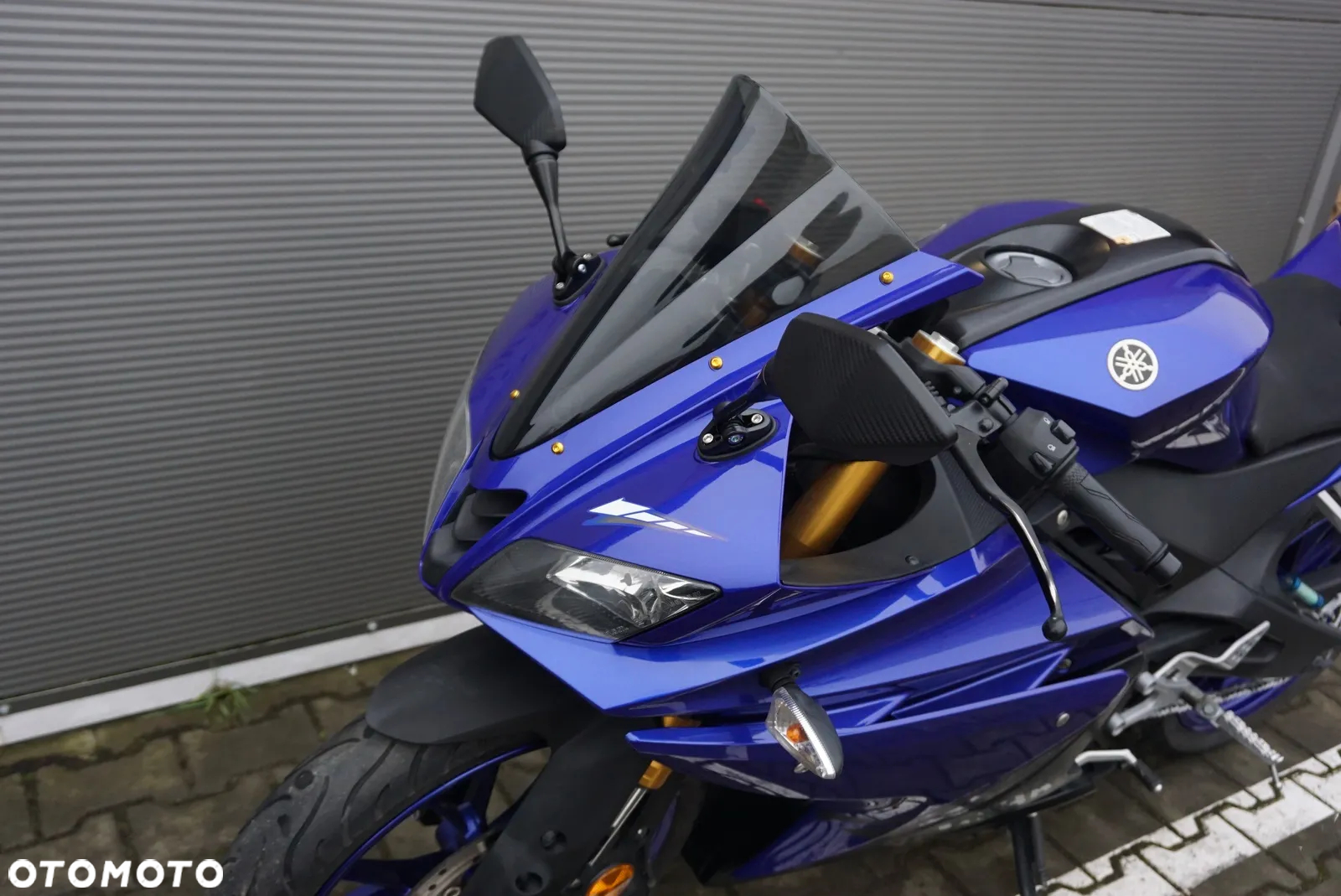 Yamaha YZF - 13