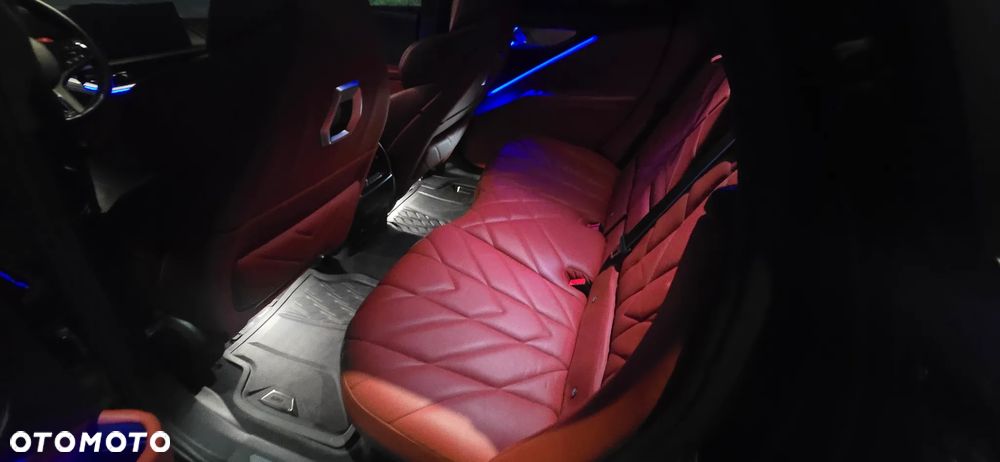 BMW XM PHEV sport - 27