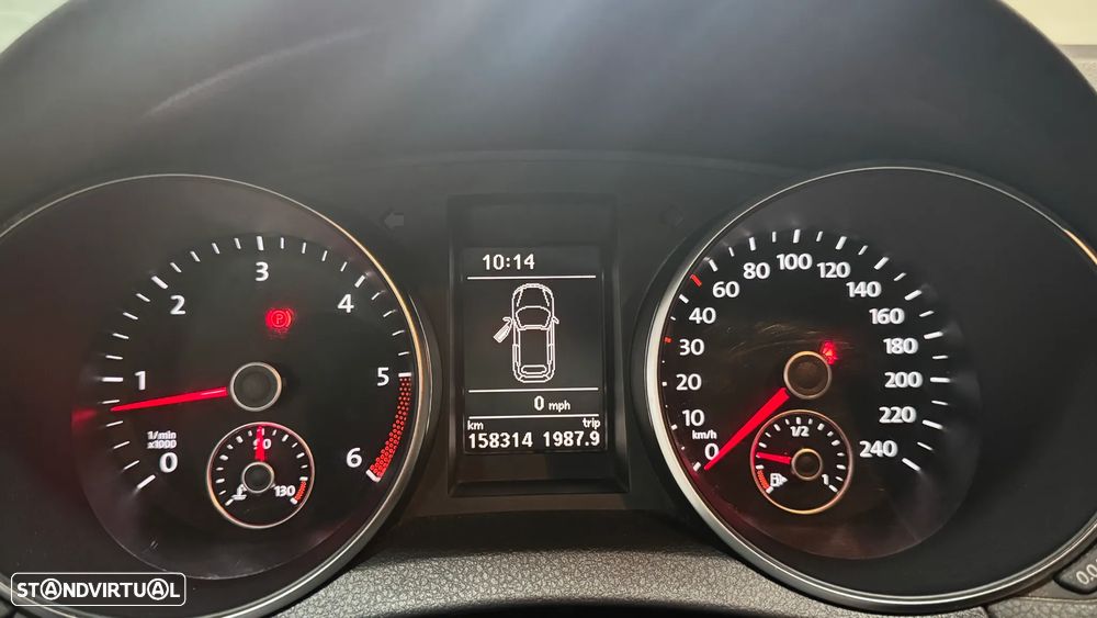 VW Golf Cabriolet 1.6 TDi BlueMotion Life - 12