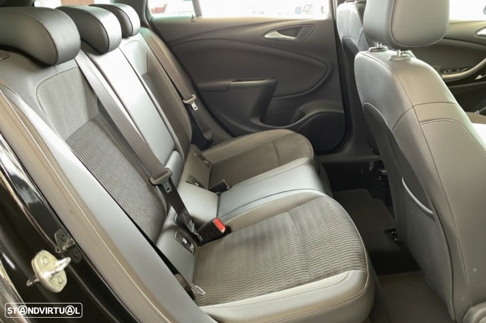 Opel Astra Sports Tourer 1.5 D Business Edition S/S - 13