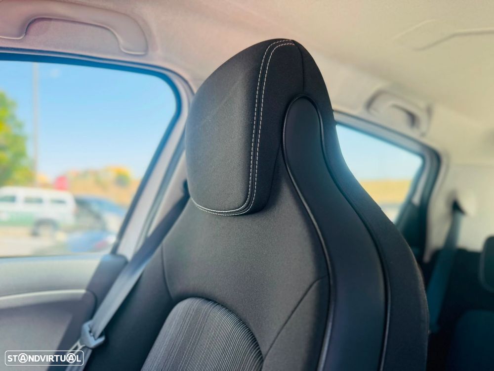 Renault Zoe (c/ Bateria) E-Tech EV40 Equilibre - 37