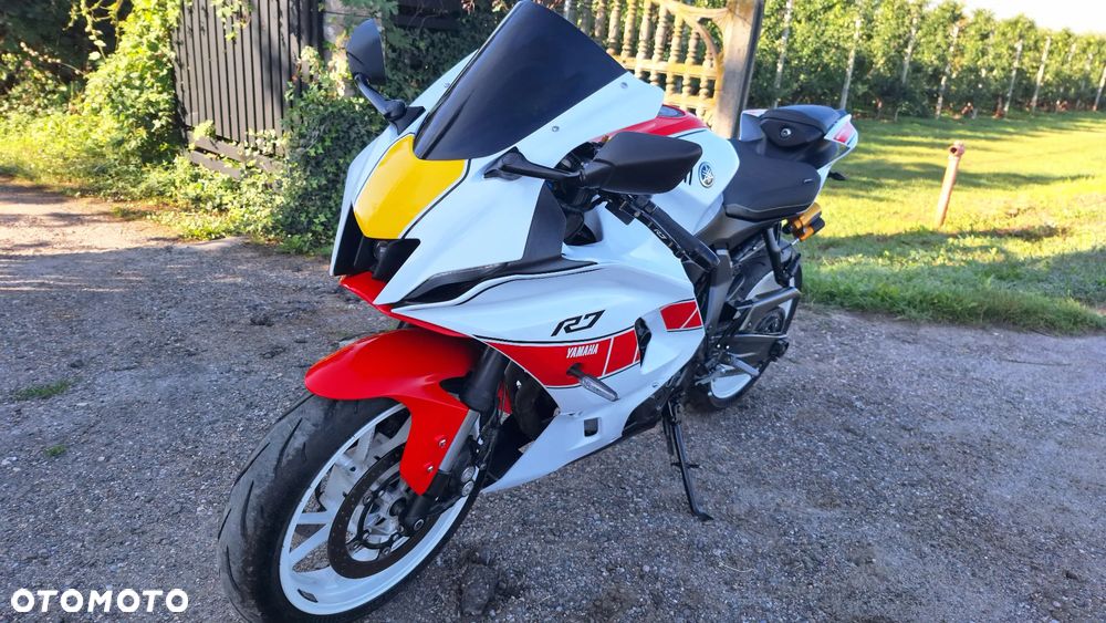 Yamaha R7 - 34