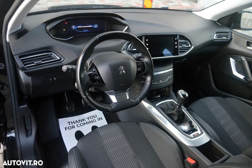 Peugeot 308 BlueHDi FAP 130 Stop & Start Allure - 26