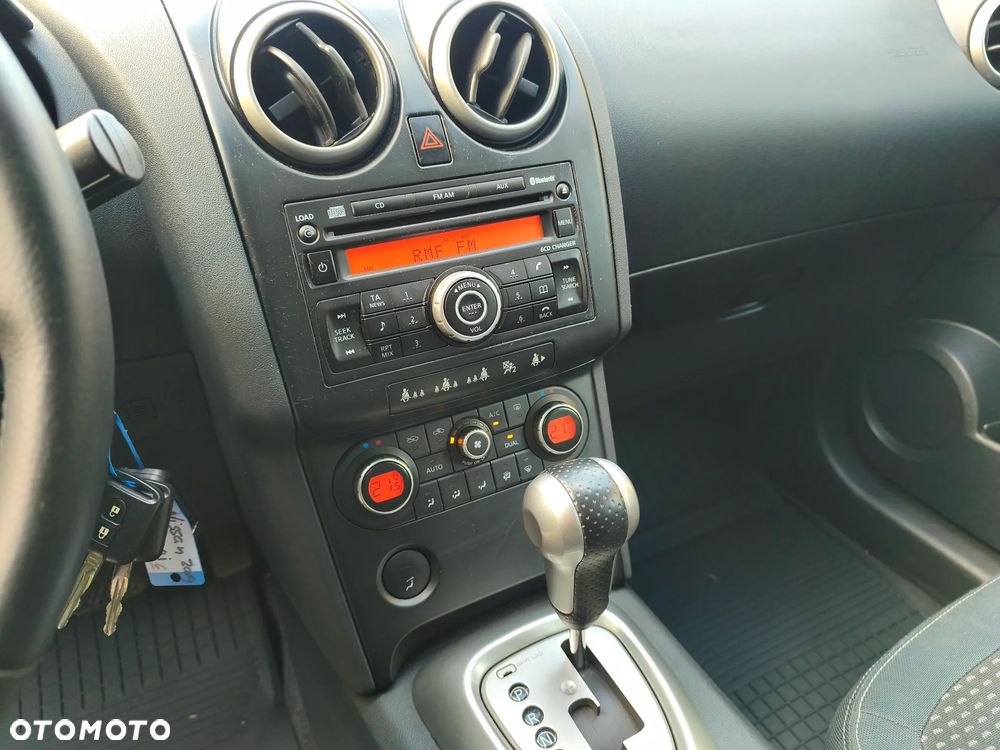 Nissan Qashqai 2.0 Tekna CVT - 20