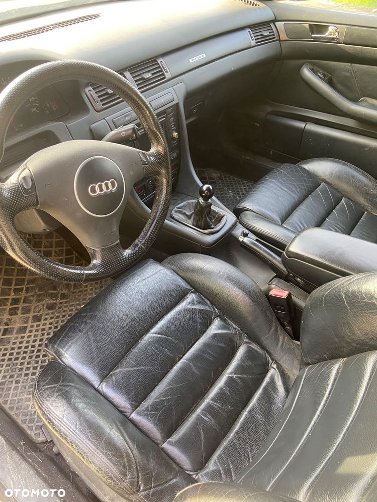 Audi A6 Avant - 18