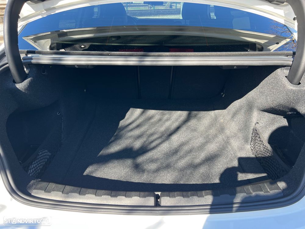 BMW 320 d Pack M Auto - 7