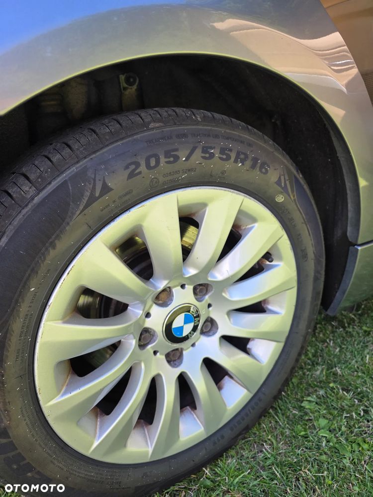 BMW Seria 3 318d DPF - 28