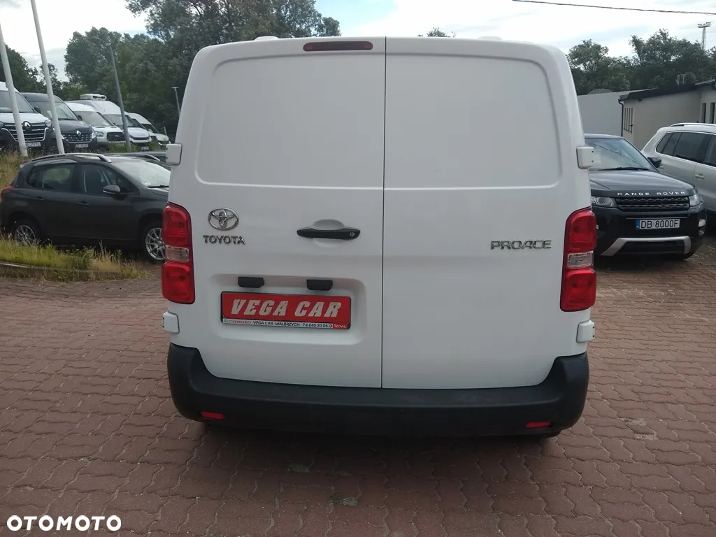 Toyota Proace - 15