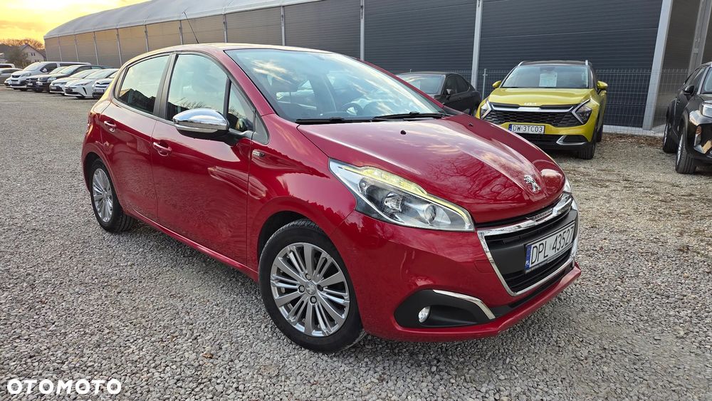 Peugeot 208 1.2 PureTech Allure - 3