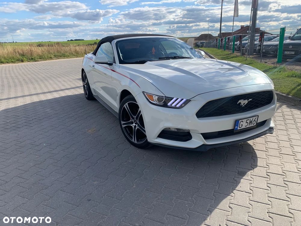 Ford Mustang - 3