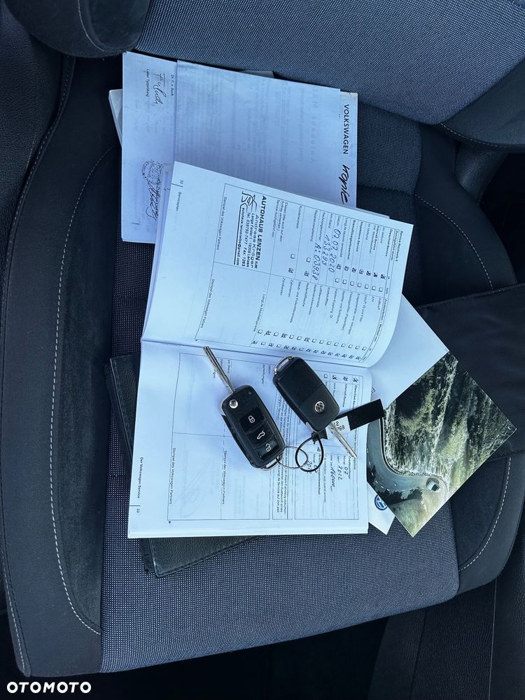 Volkswagen Golf 1.2 TSI BMT Trendline Perfectline - 23