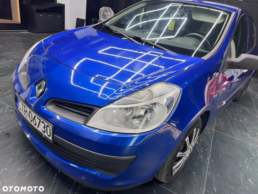 Renault Clio 1.2 16V Authentique - 6