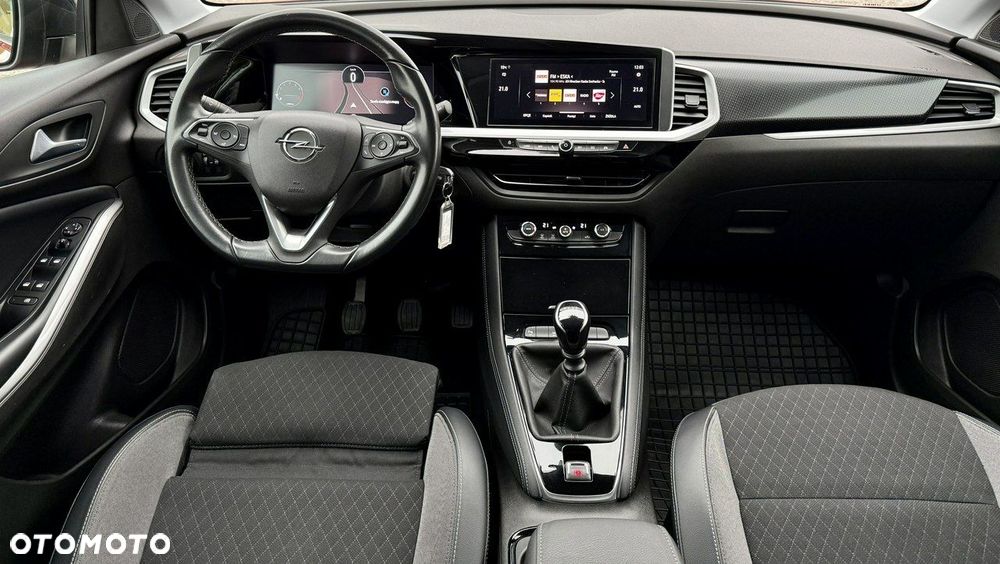 Opel Grandland 1.2 T GS Line S&S - 11