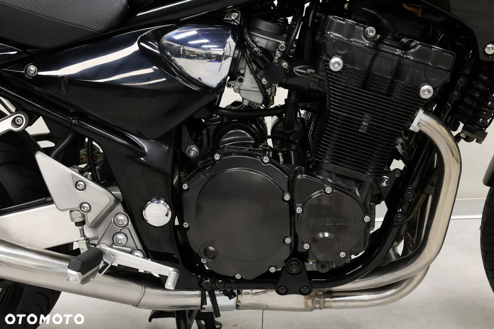 Suzuki Bandit - 28