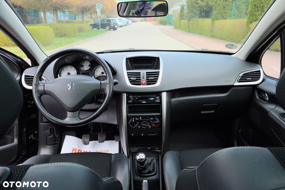 Peugeot 207 120 VTi Sport - 17