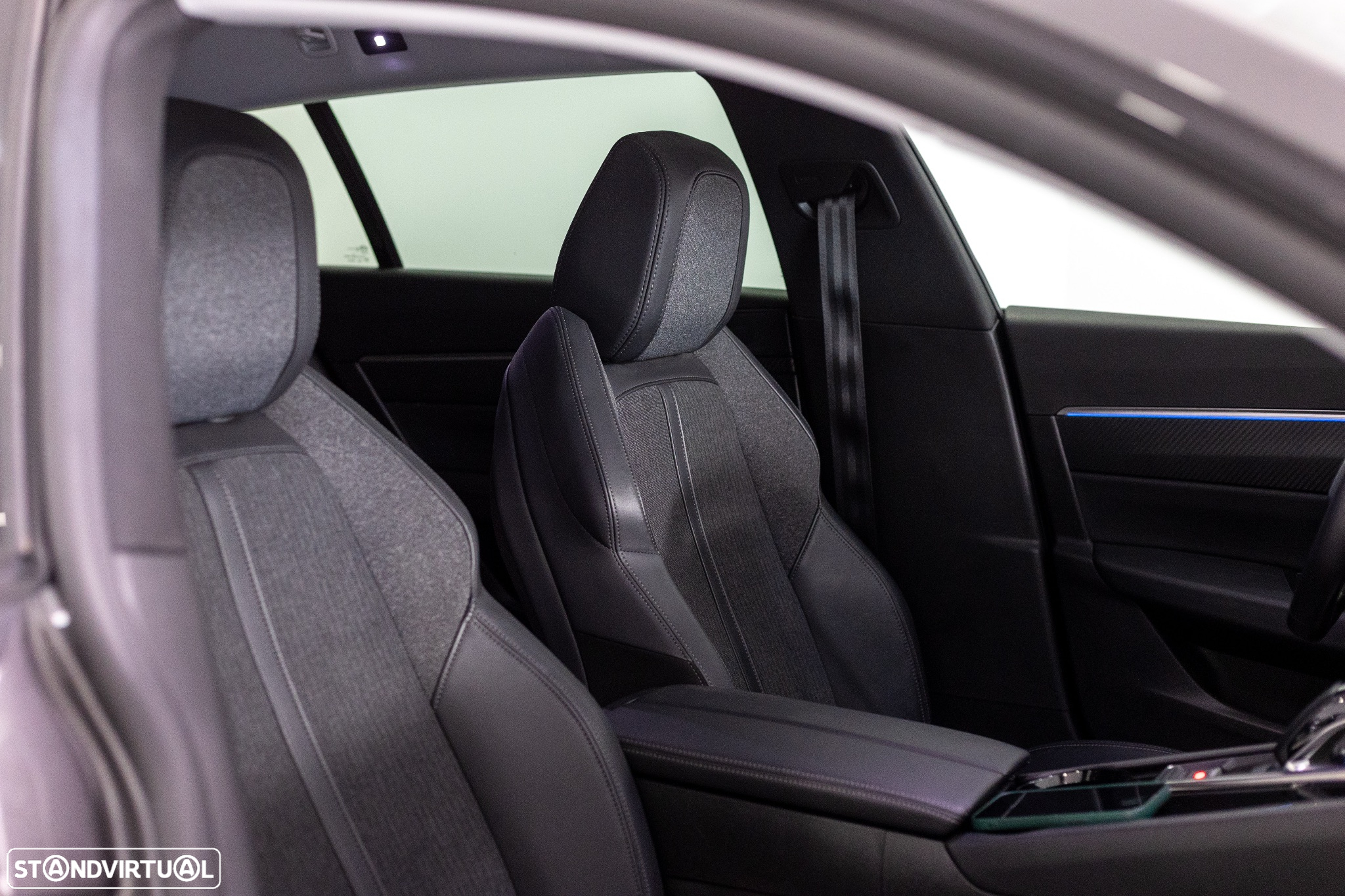 Peugeot 508 SW 1.5 BlueHDi Allure EAT8 - 33
