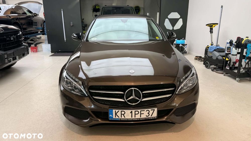Mercedes-Benz Klasa C 300 7G-TRONIC - 18