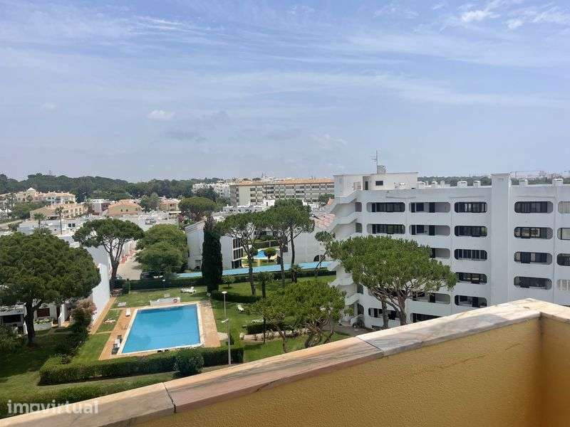 T1 em Vilamoura - Grande imagem: 2/4