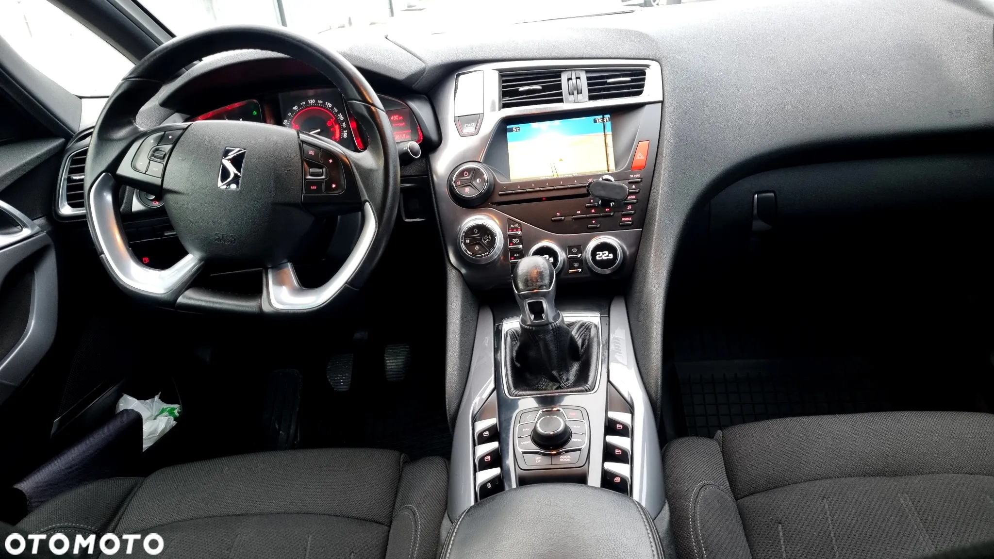 Citroën DS5 2.0 HDi SportChic - 14