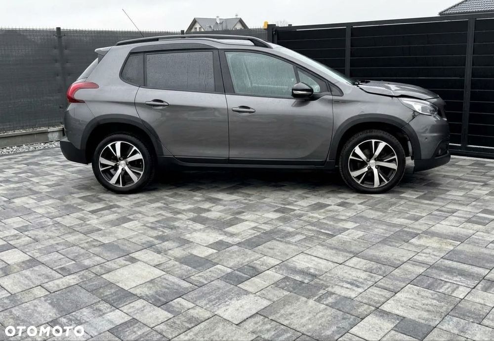 Peugeot 2008 PureTech 130 Stop&Start GT-Line Edition - 6