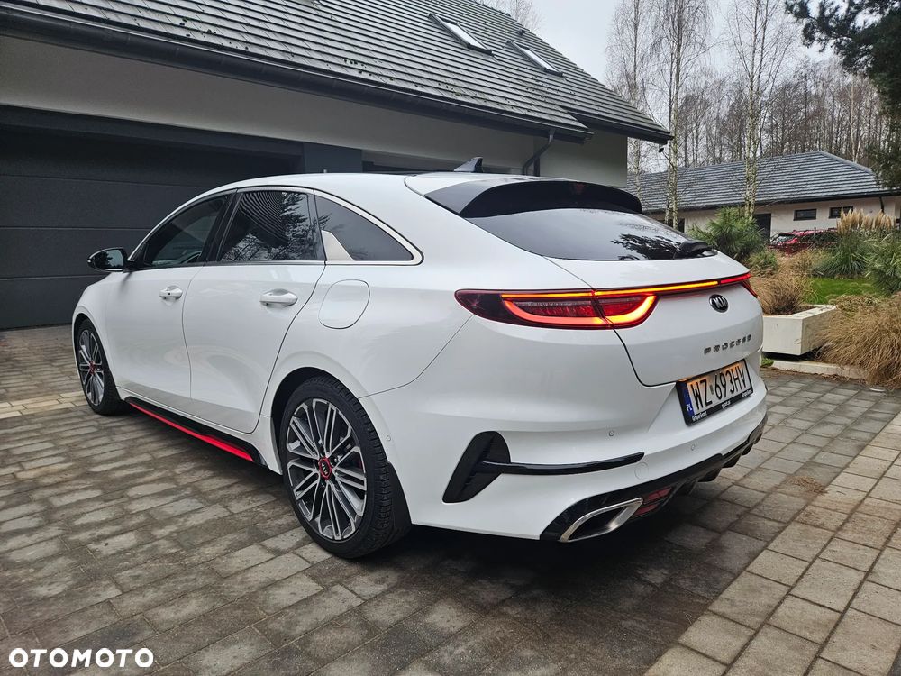 Kia ProCeed 1.6 T-GDI GT DCT - 20