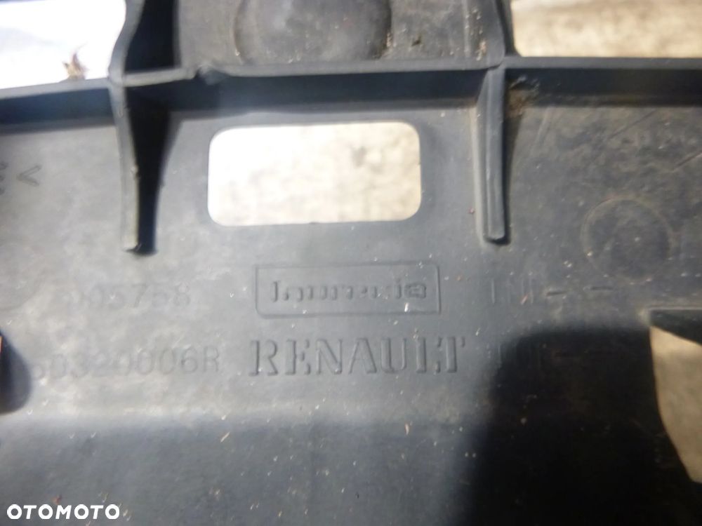 renault scenic iii 3 wzmocnienie slizg  mocowanie zderzaka tył - 4