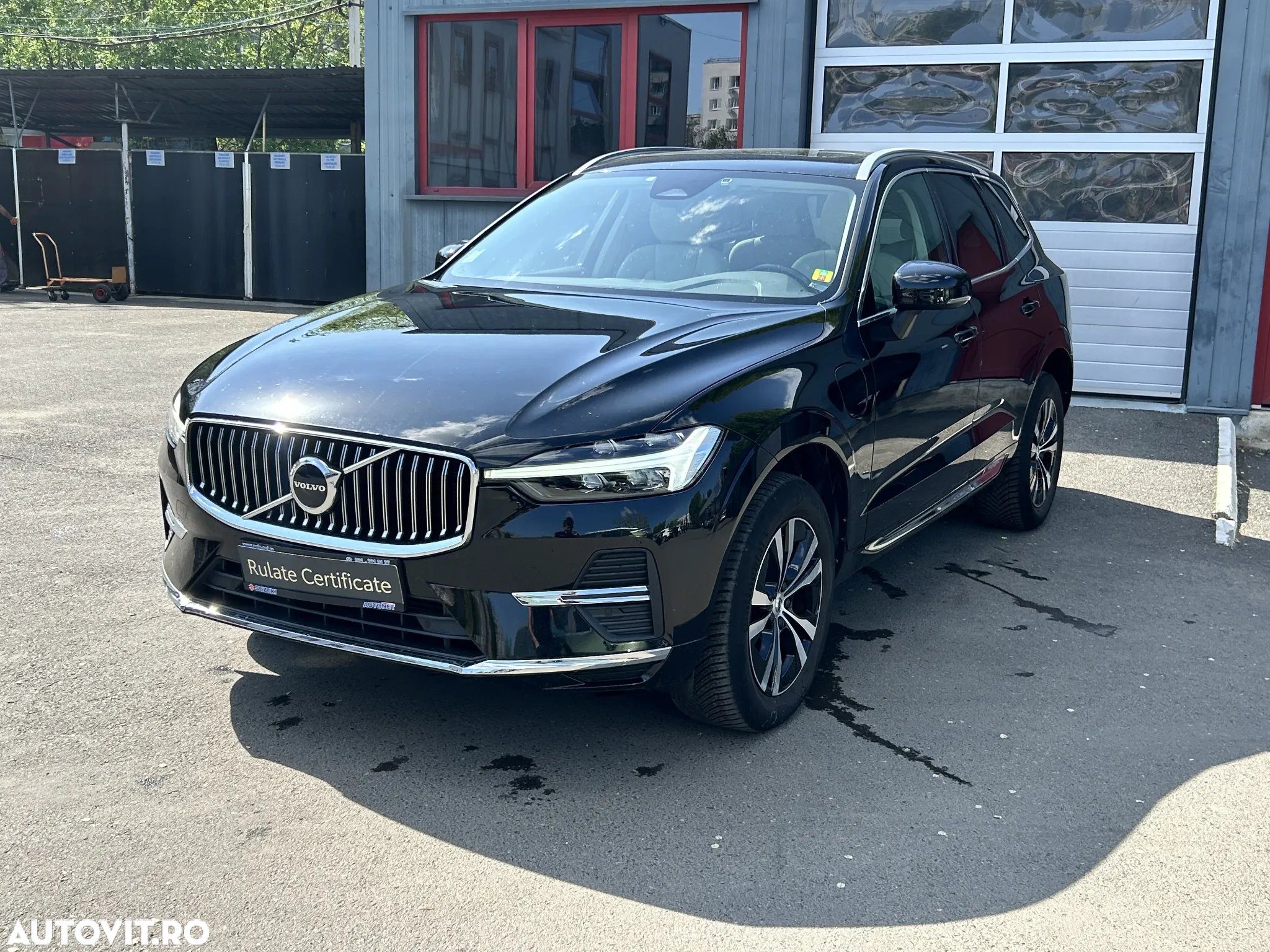 Volvo XC 60 Recharge T6 Twin Engine eAWD Inscription Expression - 2