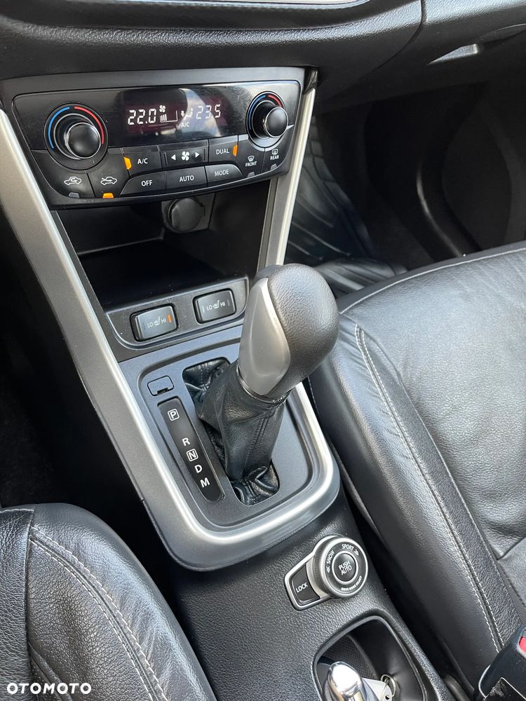 Suzuki SX4 S-Cross 1.6 VVT CVT 4x4 Comfort - 25