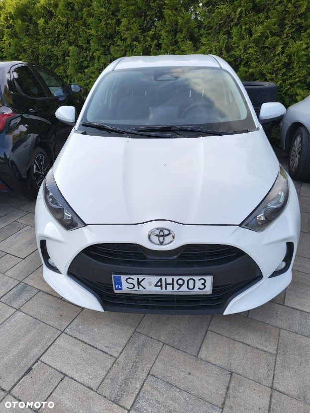 Toyota Yaris - 1