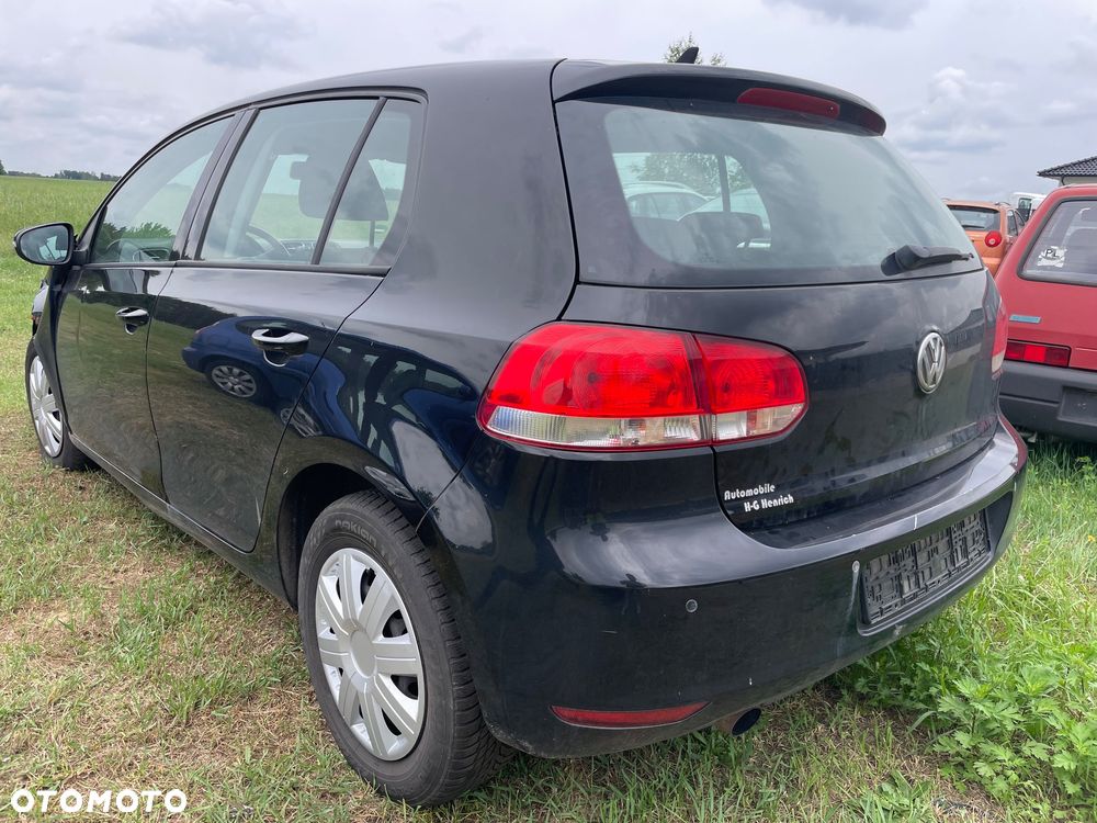 Volkswagen Golf 1.6 BlueTDI Trendline - 4
