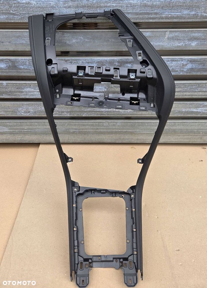bmw m8 f91 f92 f93 g14 g15 g16 element osłona konsoli środkowej 8094357 - 1