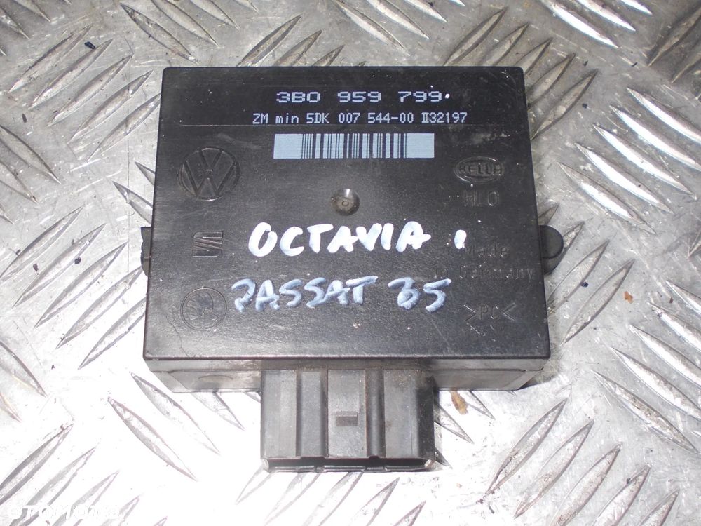 VW Passat B5 Skoda Octavia I - moduł komfortu 1.8