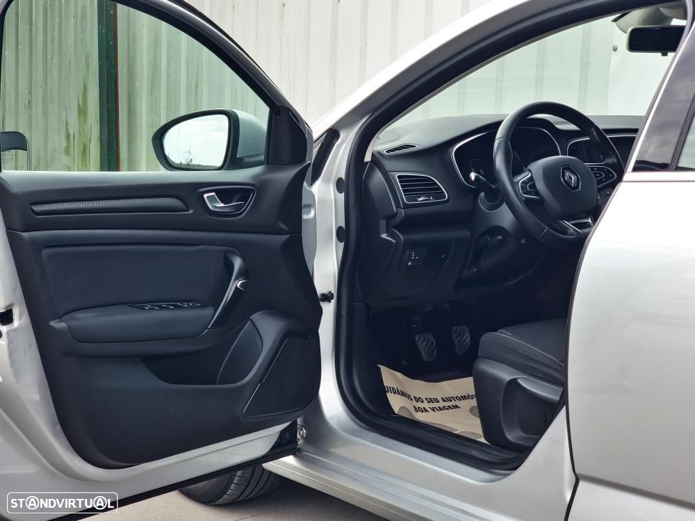 Renault Mégane Sport Tourer 1.5 dCi Zen - 11