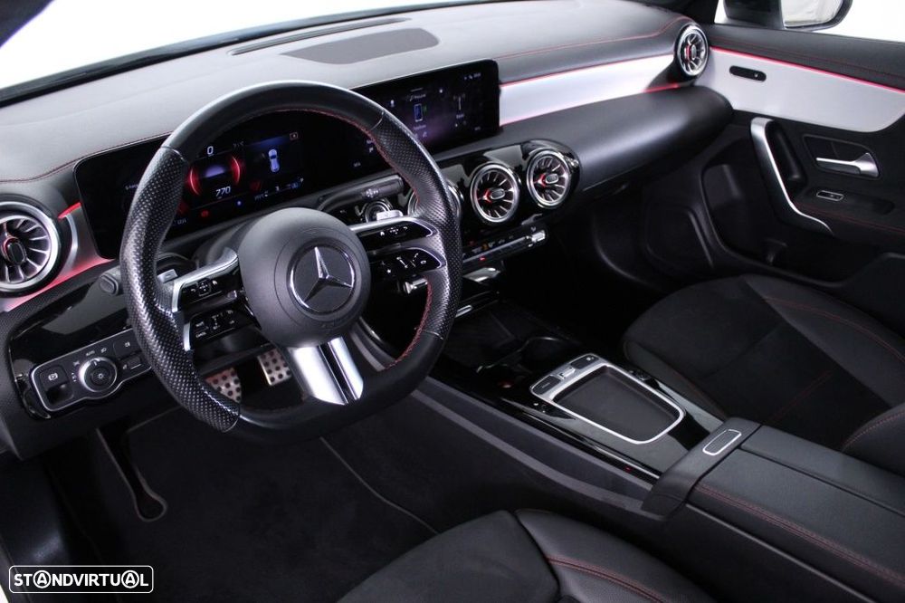 Mercedes-Benz CLA 180 d Shooting Brake AMG Line Aut. - 28