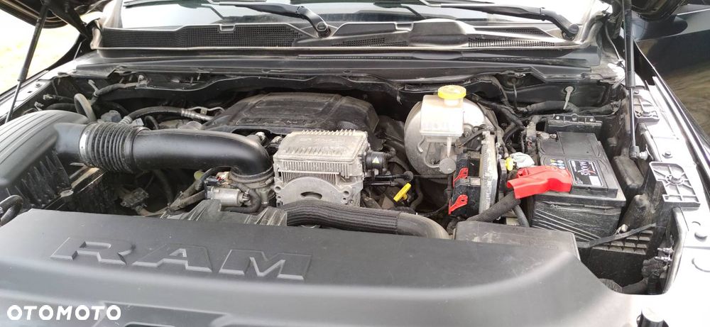 RAM 1500 Crew Cab Laramie - 9
