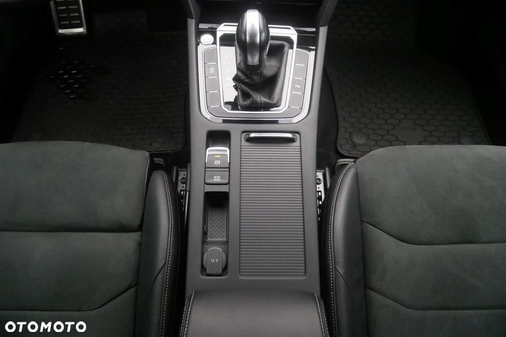 Volkswagen Arteon 2.0 TSI R-Line DSG - 11