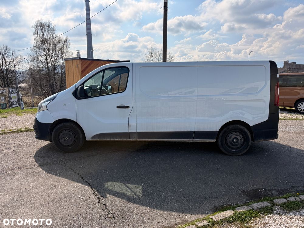 Renault TRAFIC - 9
