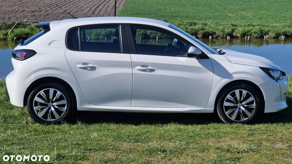 Peugeot 208 PureTech 75 Allure - 23